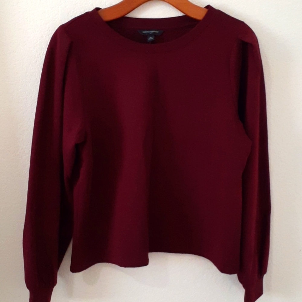 Banana Republic fashion sweatshirt